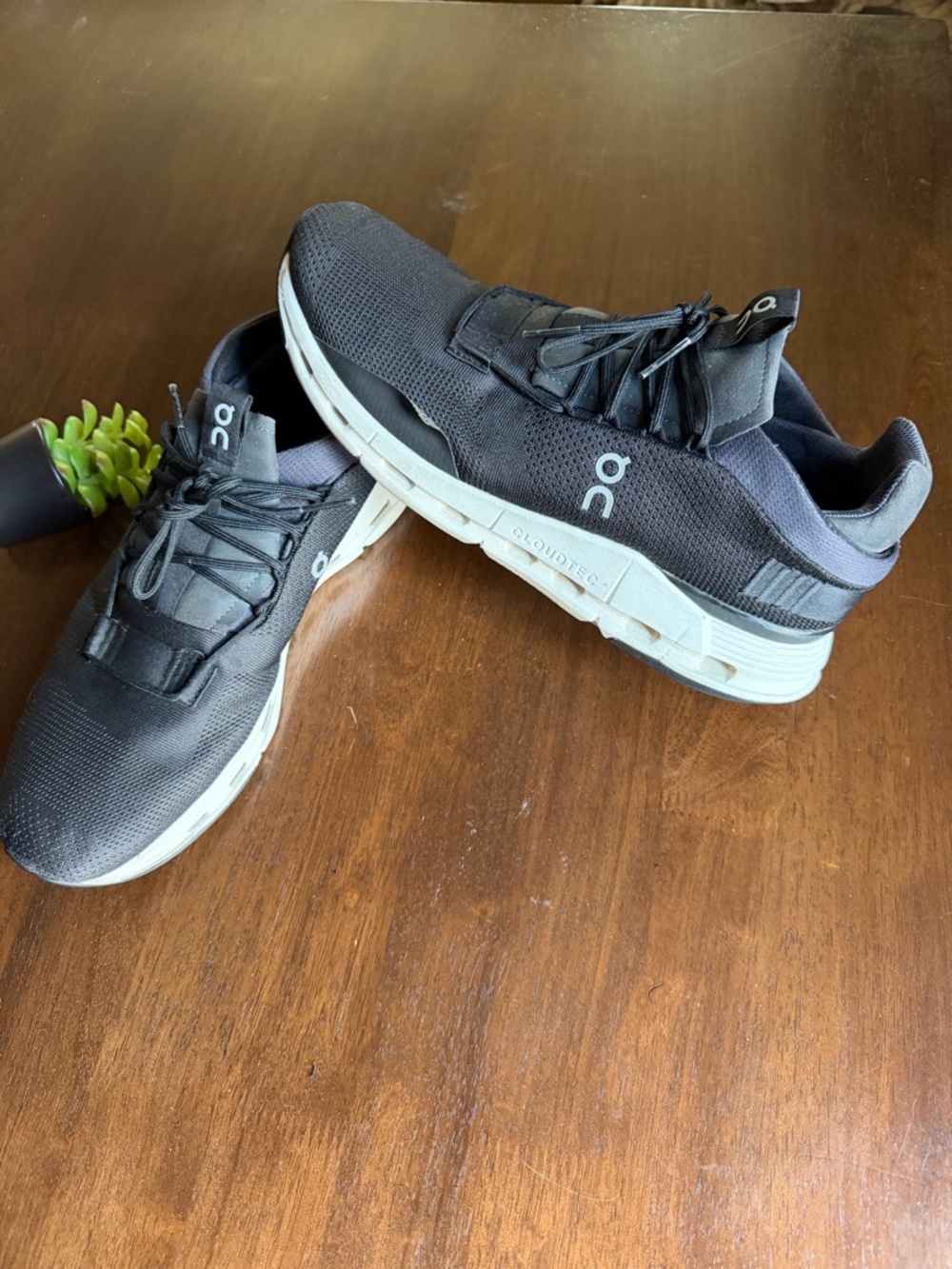 On Cloud Cloudtec Black & White Shoes Mens Size 12.5